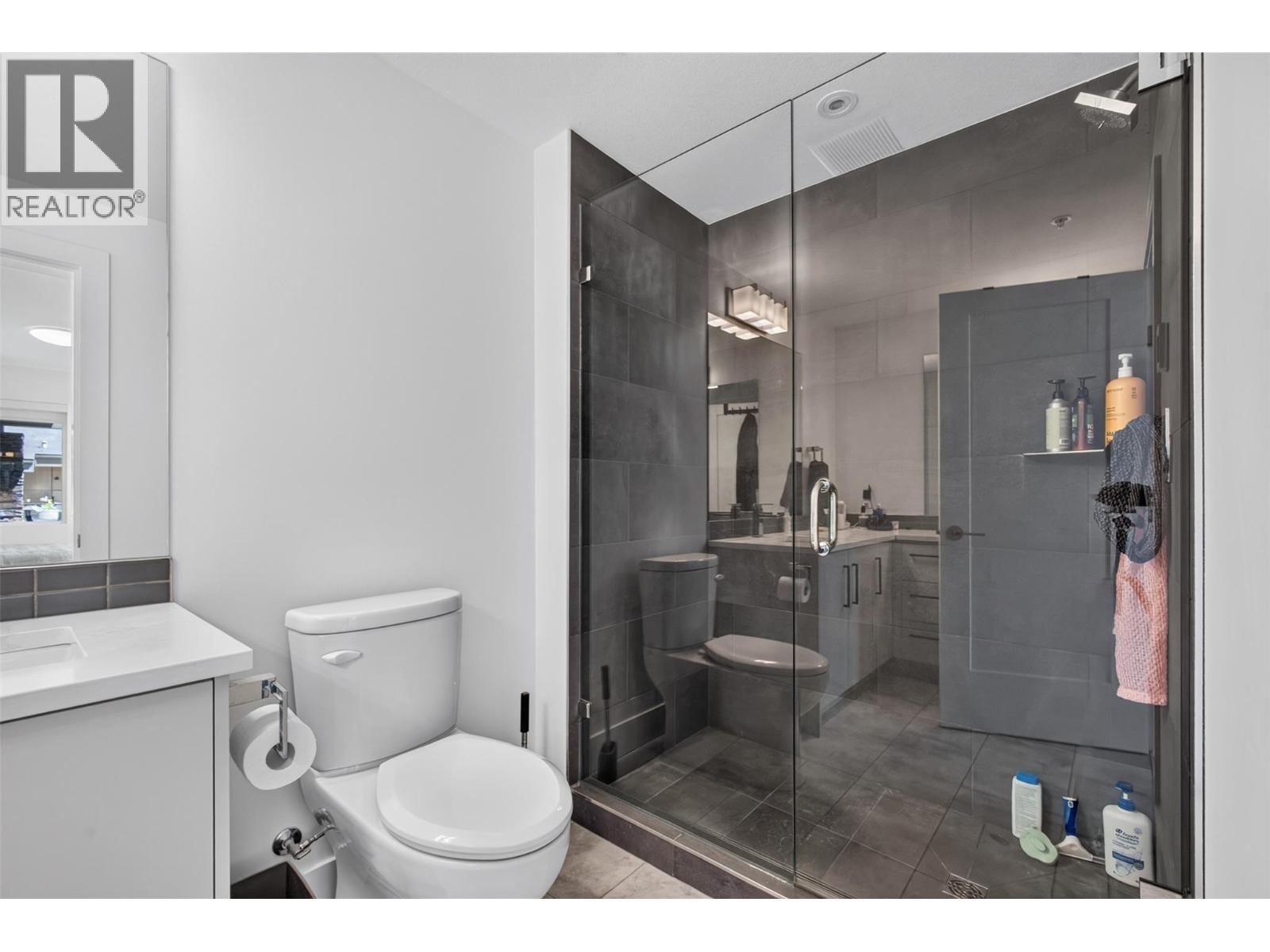 3434 Mckinley Beach Drive Unit# 101, Kelowna, British Columbia  V1V 0H3 - Photo 18 - 10391827