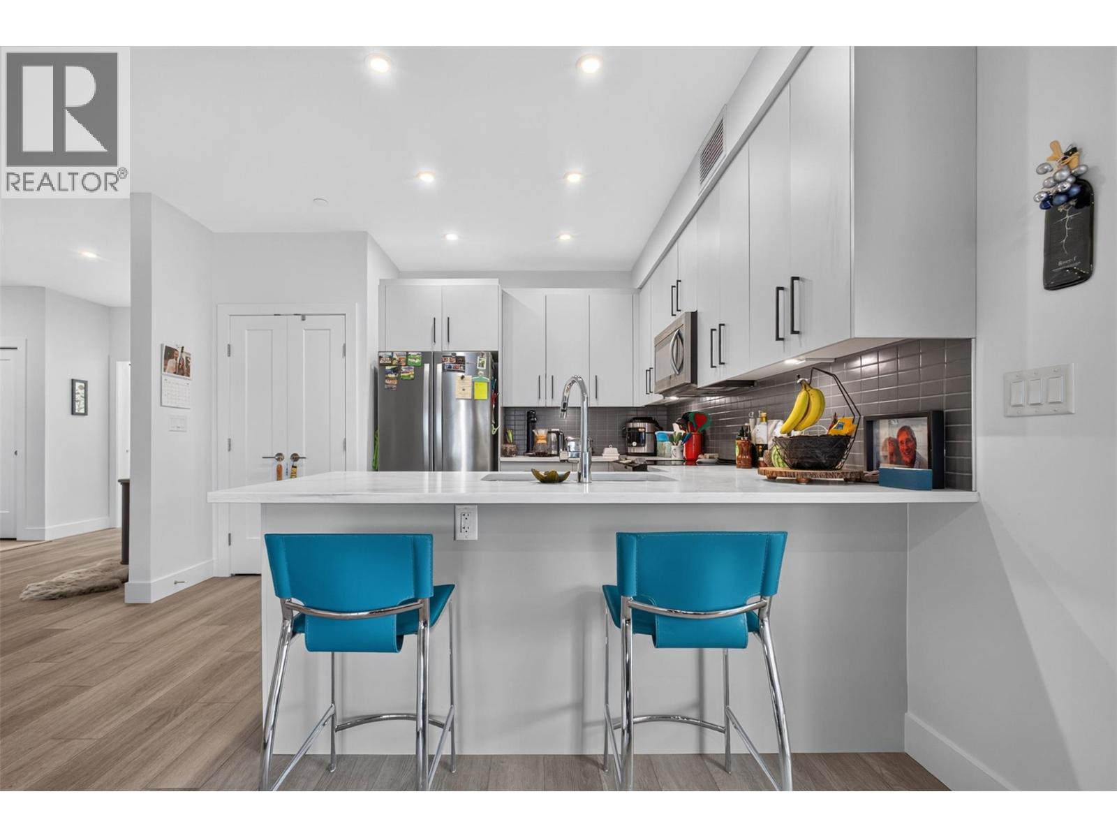 3434 Mckinley Beach Drive Unit# 101, Kelowna, British Columbia  V1V 0H3 - Photo 4 - 10391827