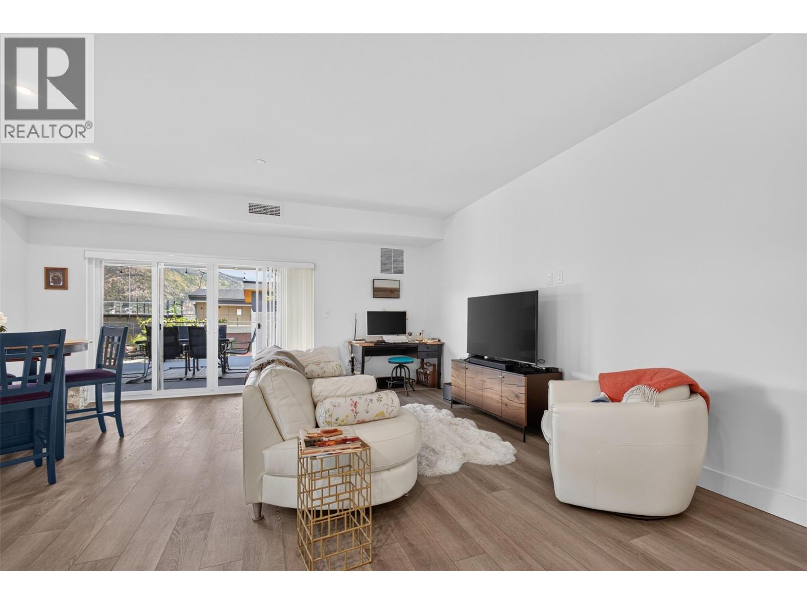 3434 Mckinley Beach Drive Unit# 101, Kelowna, British Columbia  V1V 0H3 - Photo 8 - 10391827