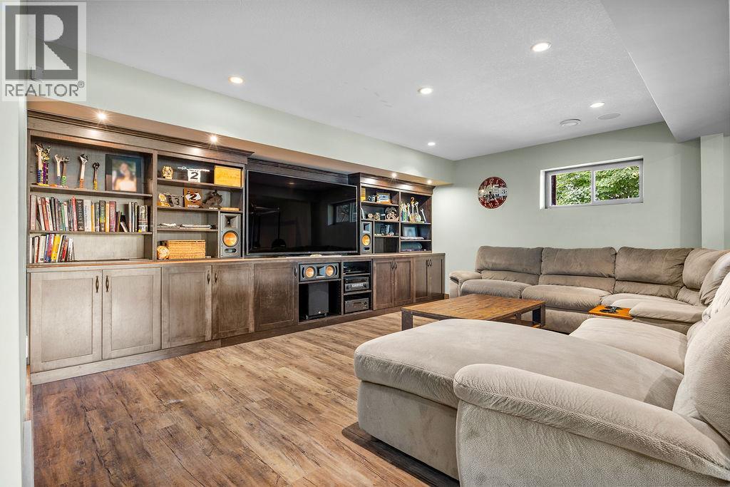 13707 Watson Drive, Coldstream, British Columbia  V1B 1X7 - Photo 44 - 10392570