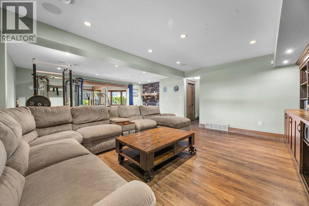 13707 Watson Drive, Coldstream, British Columbia  V1B 1X7 - Photo 45 - 10392570