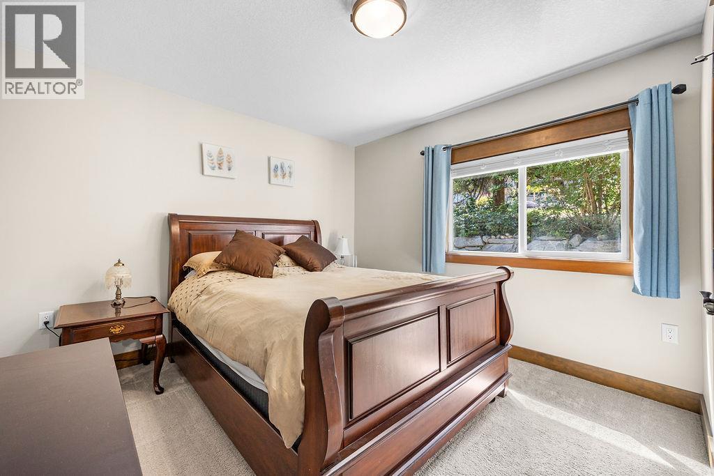 13707 Watson Drive, Coldstream, British Columbia  V1B 1X7 - Photo 63 - 10392570