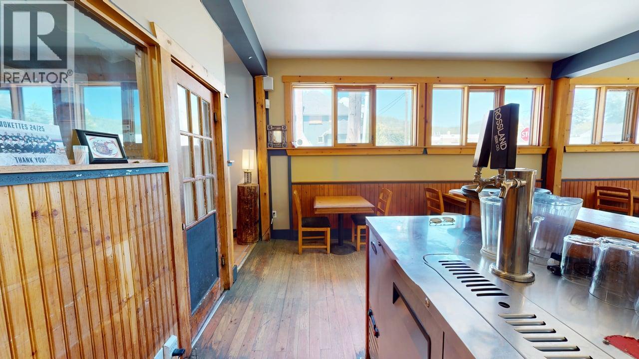 1999 Second Avenue, Rossland, British Columbia  V0G 1Y0 - Photo 19 - 10392665