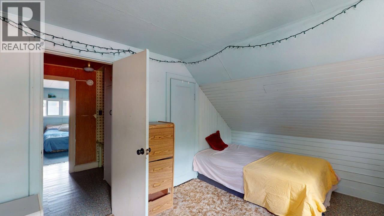 1999 Second Avenue, Rossland, British Columbia  V0G 1Y0 - Photo 37 - 10392665
