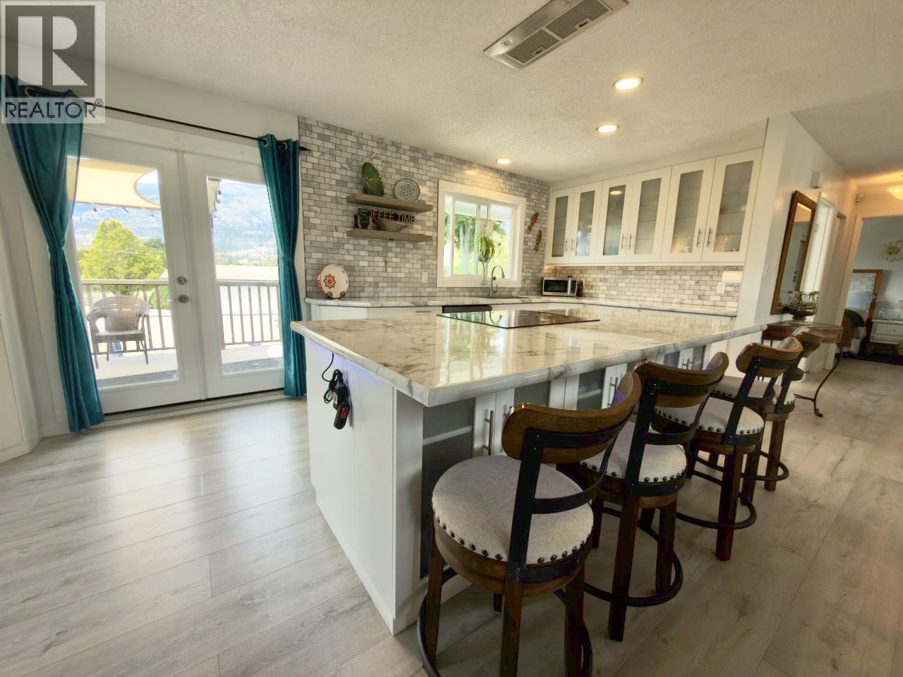 1094 Morningstar Road, Oliver, British Columbia  V0H 1T6 - Photo 4 - 10392781