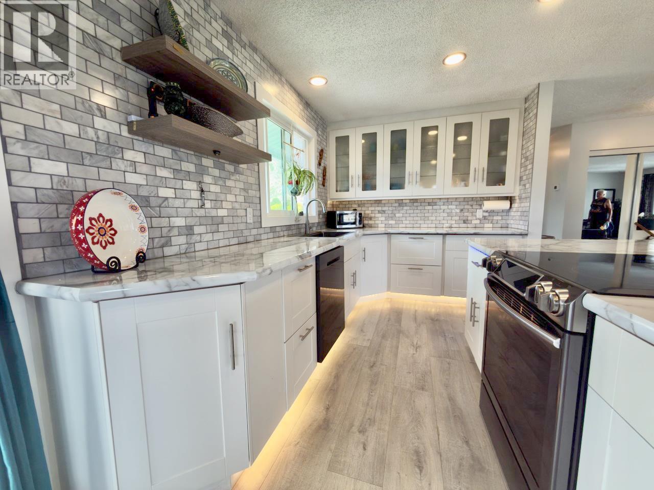 1094 Morningstar Road, Oliver, British Columbia  V0H 1T6 - Photo 9 - 10392781