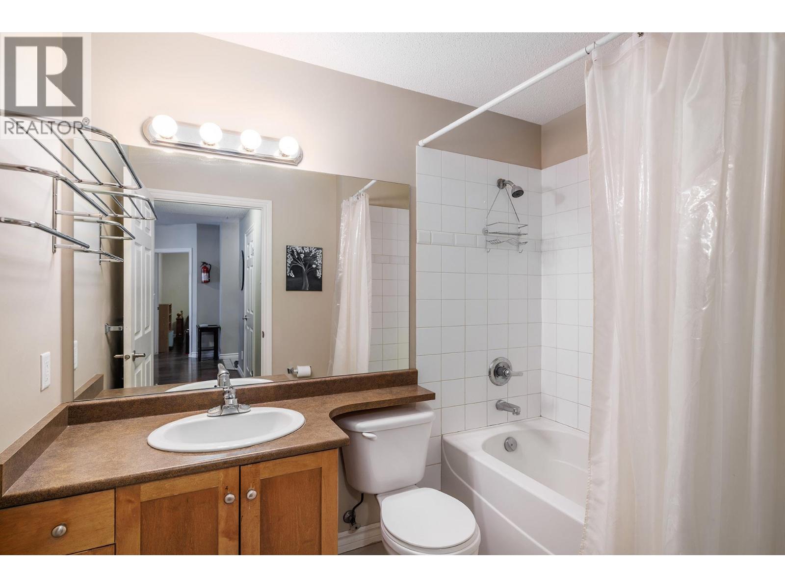 1128 Sunset Drive Unit# 102, Kelowna, British Columbia  V1Y 9W1 - Photo 14 - 10391653