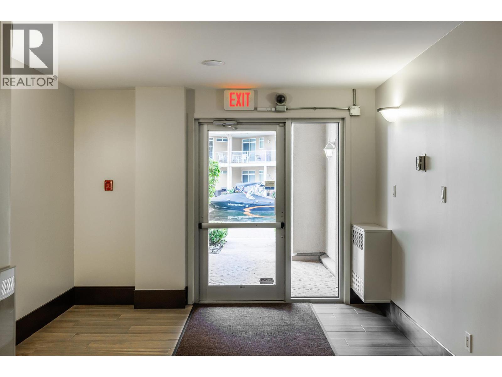 1128 Sunset Drive Unit# 102, Kelowna, British Columbia  V1Y 9W1 - Photo 34 - 10391653