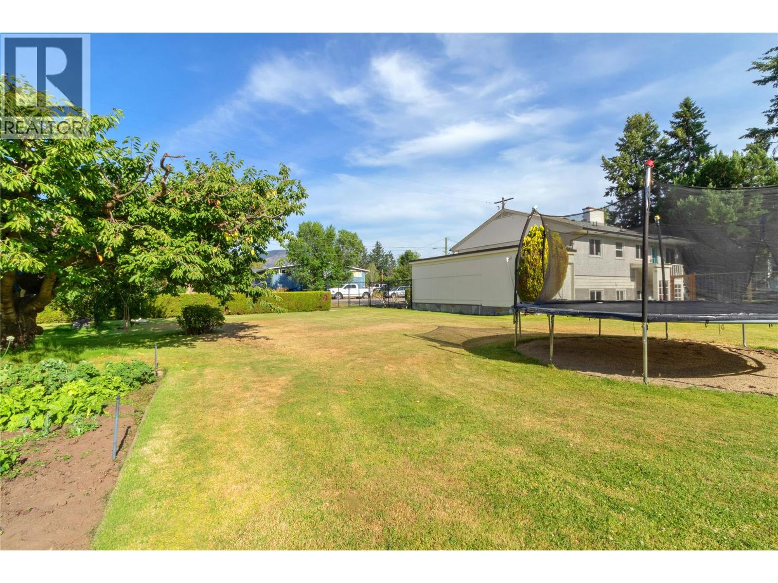350 Fleming Road, Kelowna, British Columbia  V1X 3Z3 - Photo 47 - 10392547