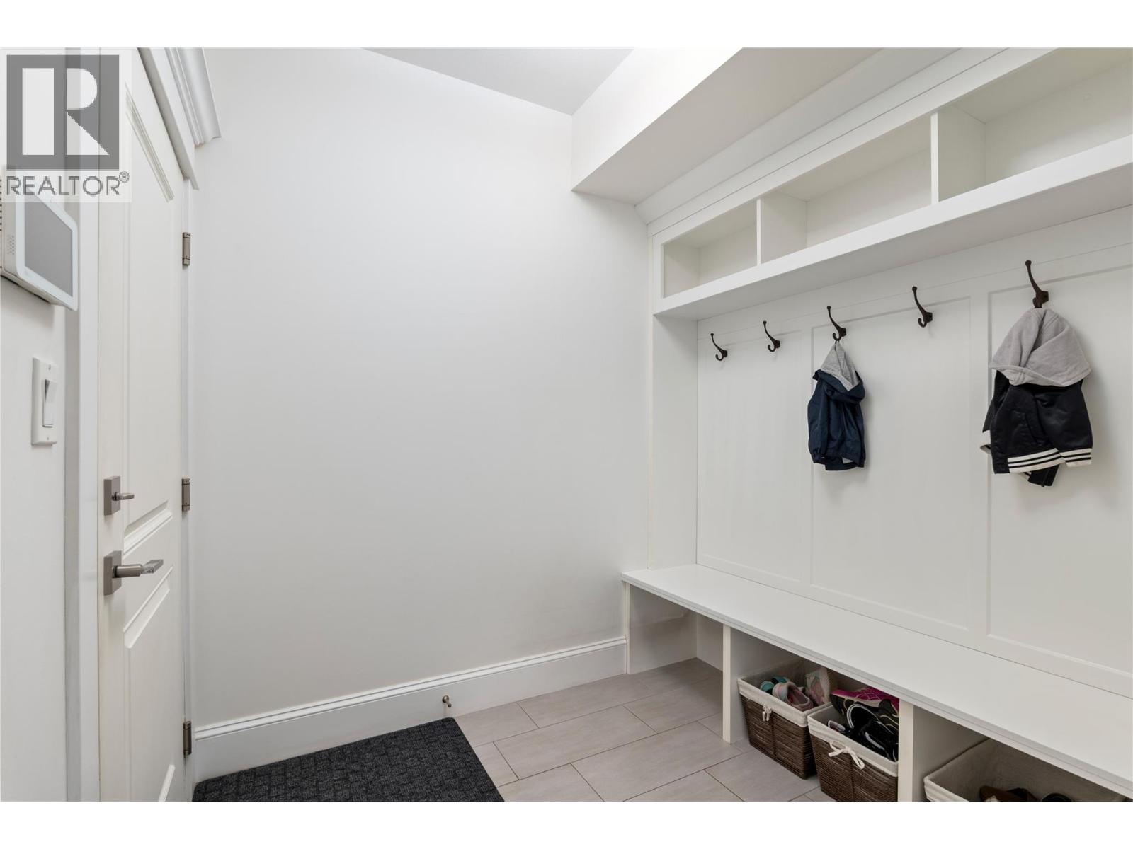 2064 Galore Crescent, Kamloops, British Columbia  V2E 0A7 - Photo 13 - 10392731