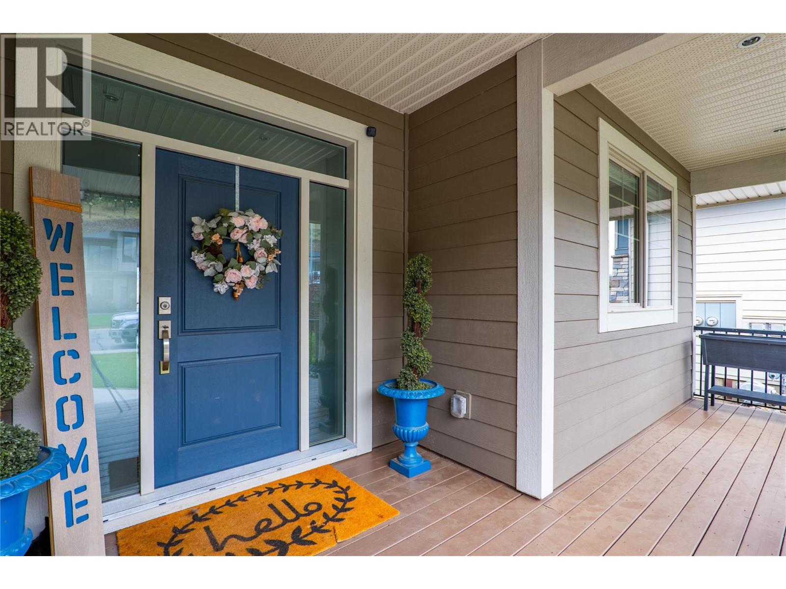 2064 Galore Crescent, Kamloops, British Columbia  V2E 0A7 - Photo 2 - 10392731