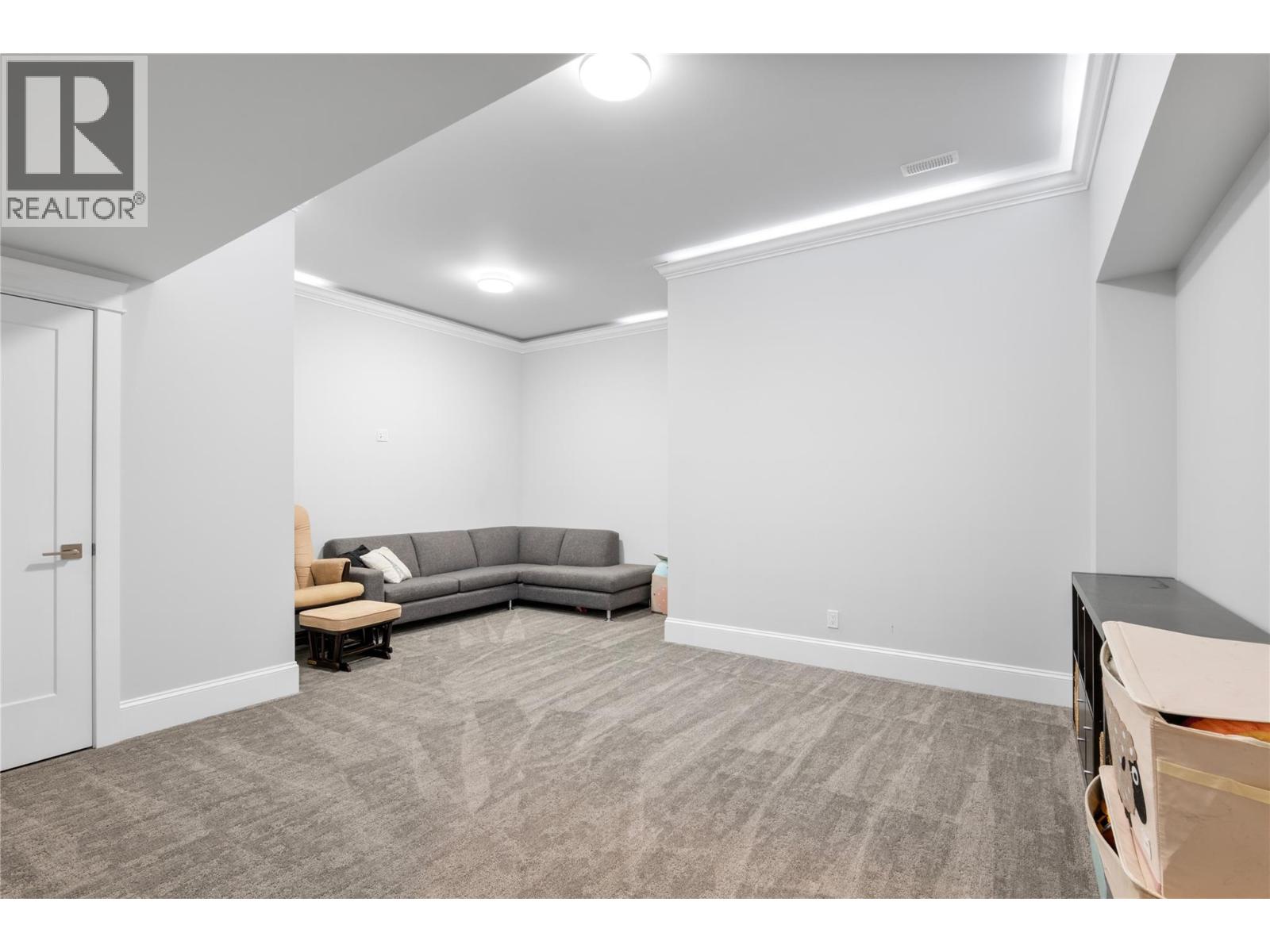 2064 Galore Crescent, Kamloops, British Columbia  V2E 0A7 - Photo 28 - 10392731