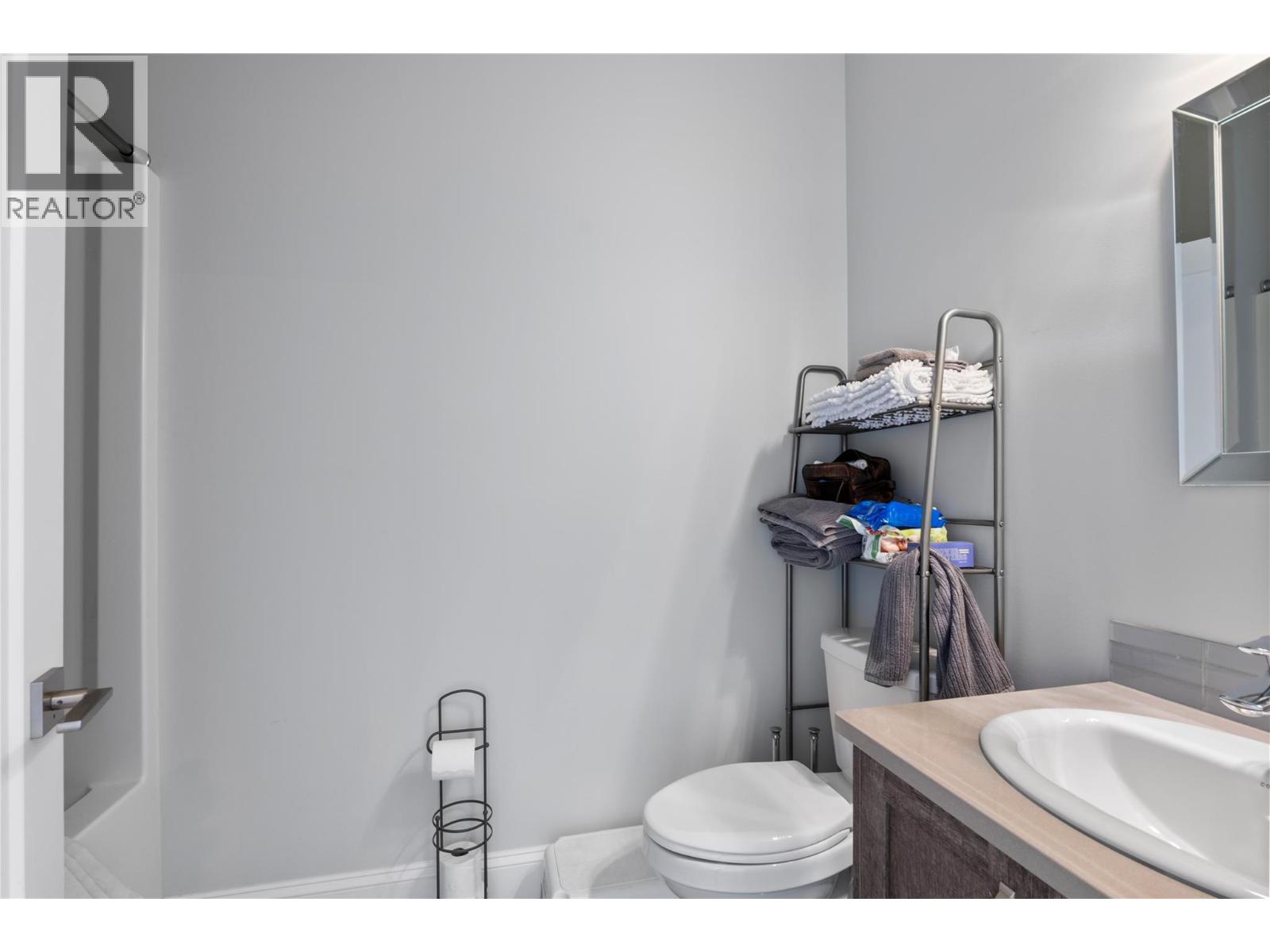 2064 Galore Crescent, Kamloops, British Columbia  V2E 0A7 - Photo 33 - 10392731