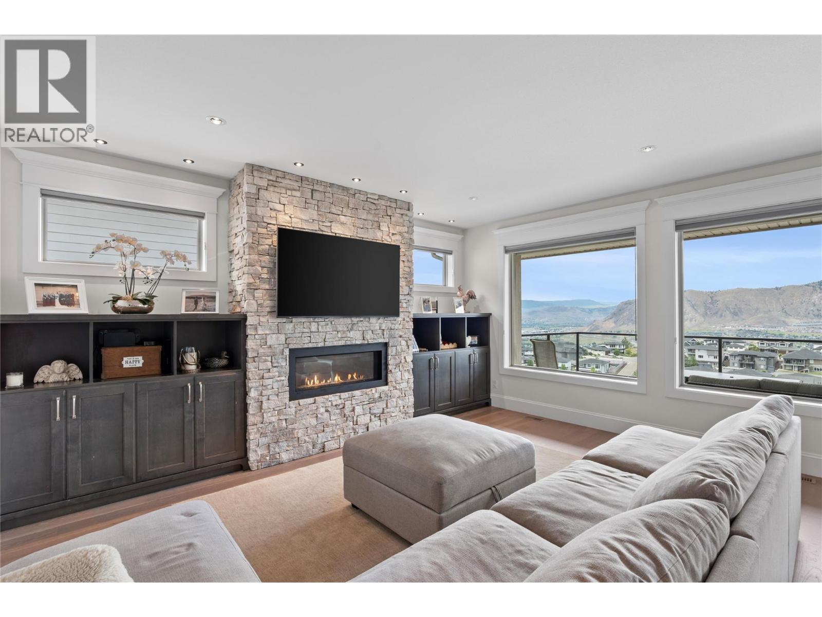 2064 Galore Crescent, Kamloops, British Columbia  V2E 0A7 - Photo 9 - 10392731