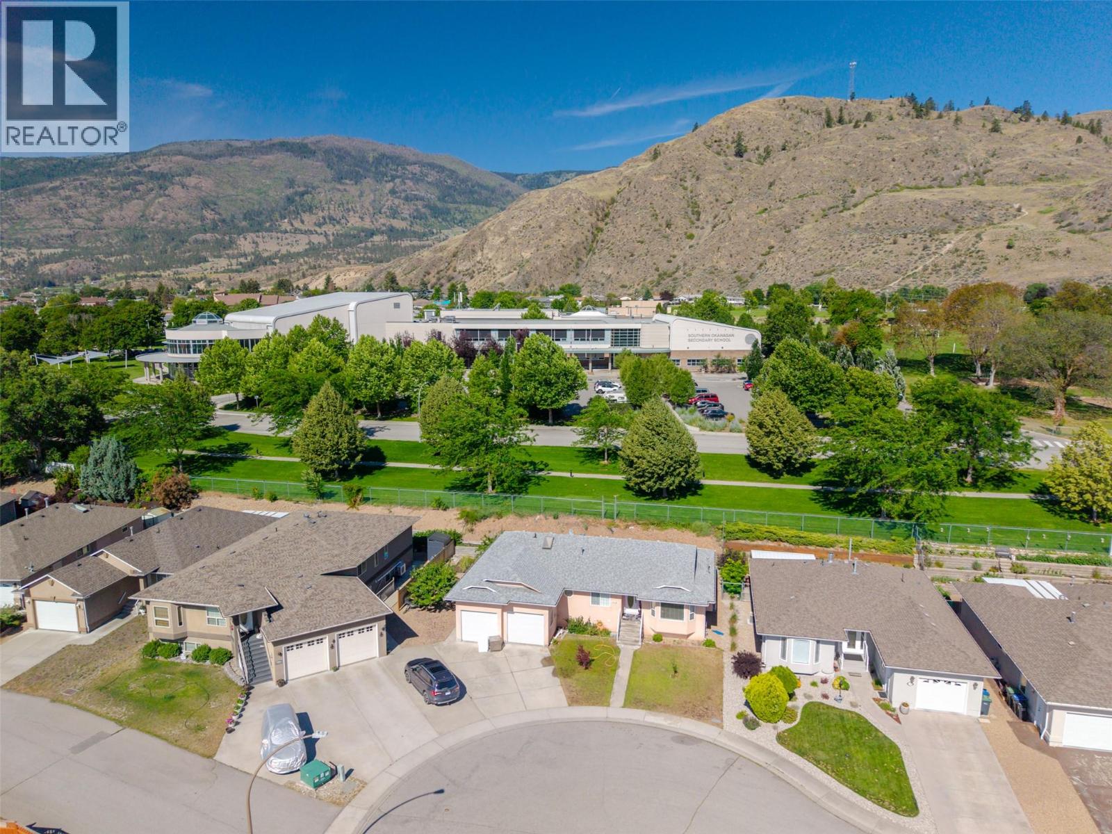 6128 Saint Martin Place, Oliver, British Columbia  V0H 1T0 - Photo 3 - 10392805