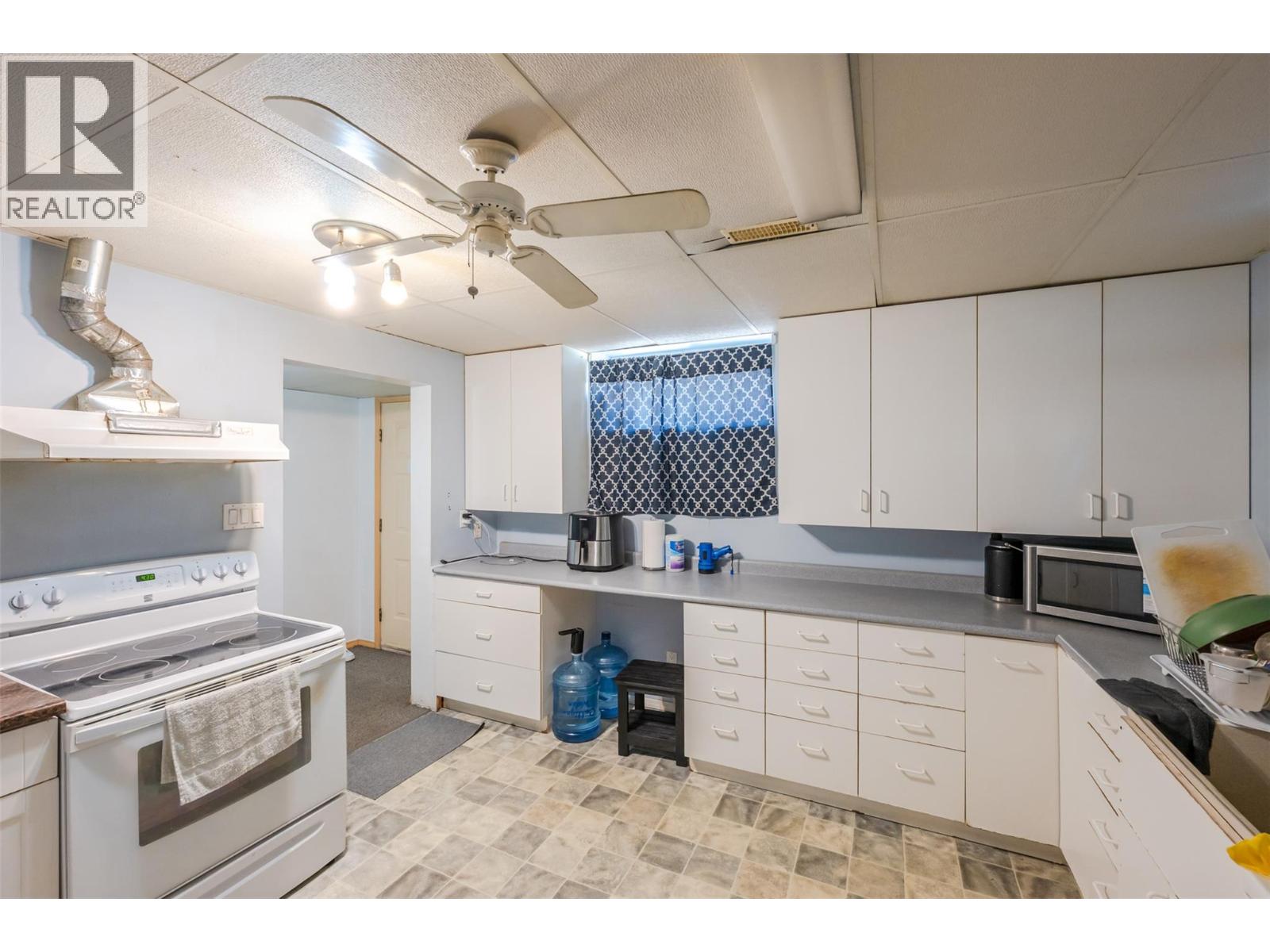 6128 Saint Martin Place, Oliver, British Columbia  V0H 1T0 - Photo 40 - 10392805