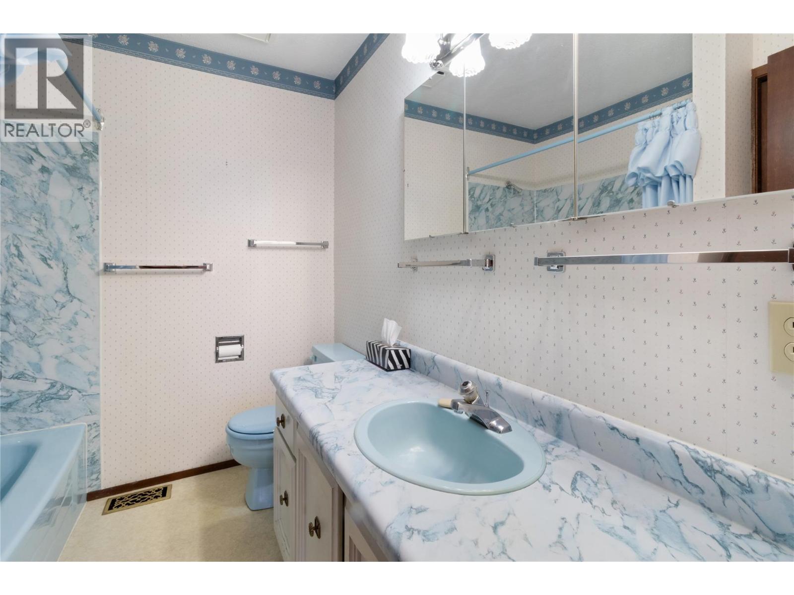 1090 Houghton Road, Kelowna, British Columbia  V1X 6G8 - Photo 17 - 10392553