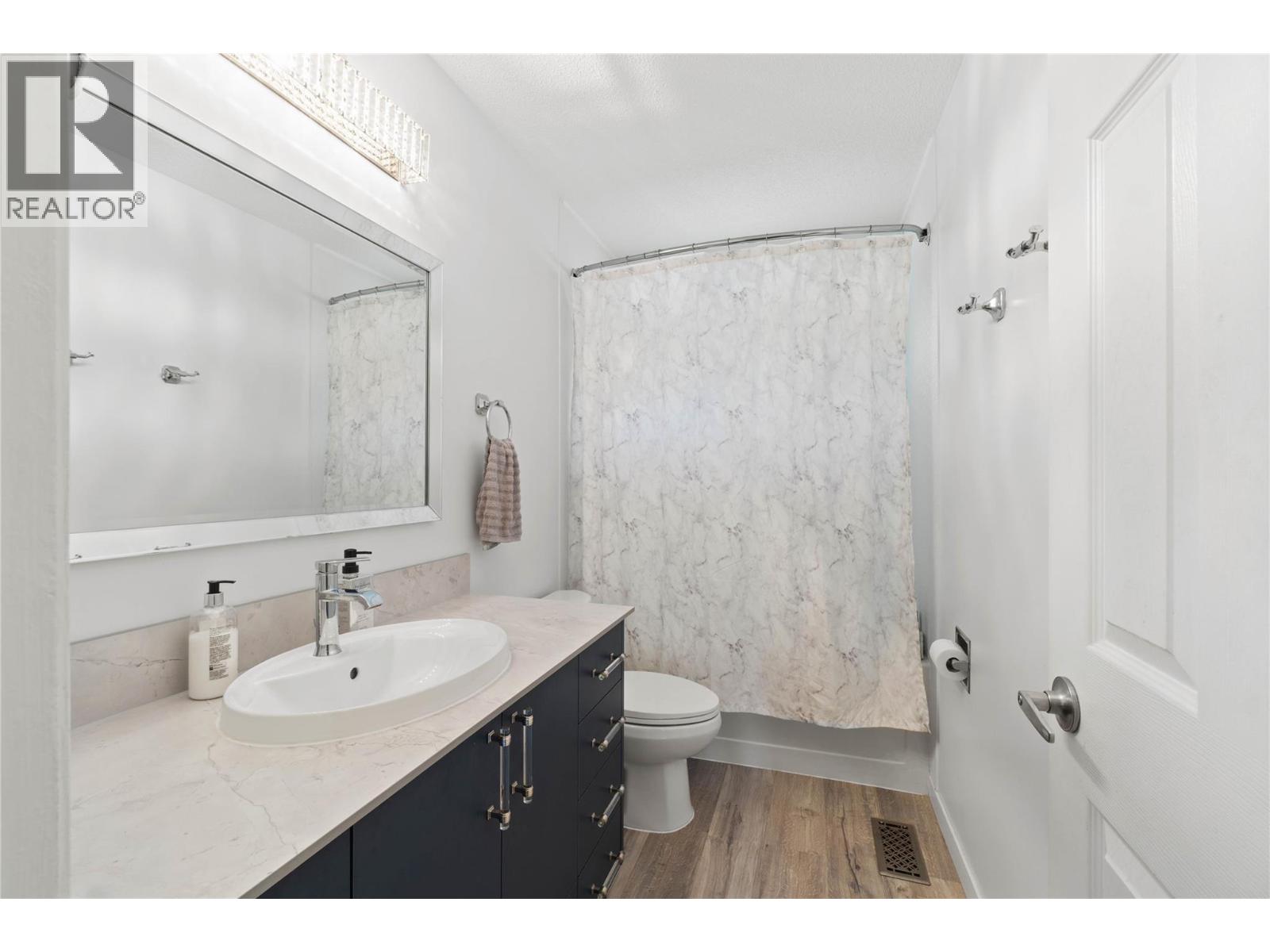 1680 Mt. Dufferin Drive, Kamloops, British Columbia  V2E 1A2 - Photo 14 - 10392679