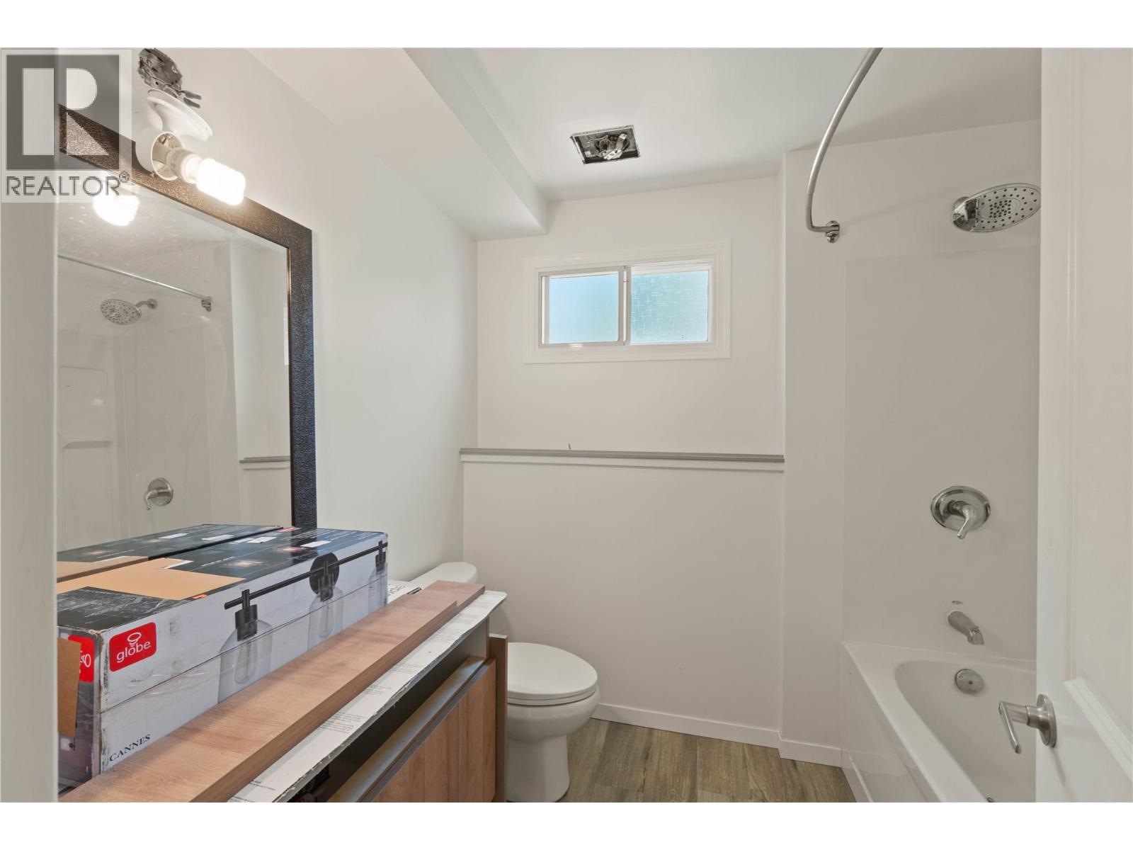 1680 Mt. Dufferin Drive, Kamloops, British Columbia  V2E 1A2 - Photo 20 - 10392679