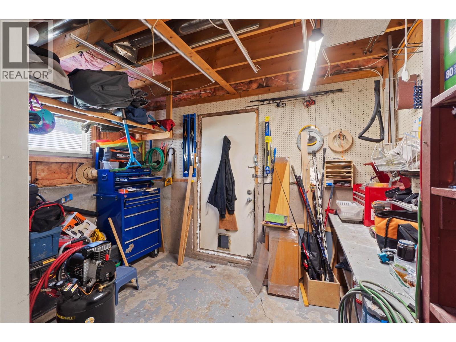1680 Mt. Dufferin Drive, Kamloops, British Columbia  V2E 1A2 - Photo 22 - 10392679