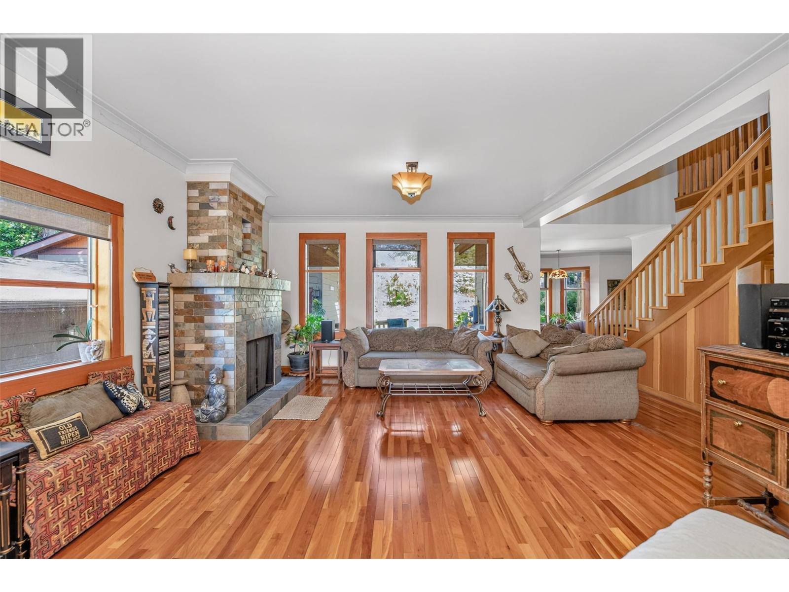3604 Pleasant Valley Road, Vernon, British Columbia  V1T 4L6 - Photo 17 - 10392795