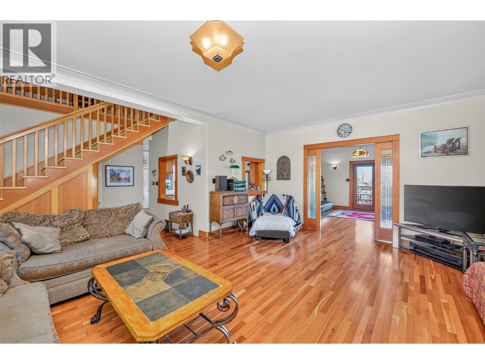 3604 Pleasant Valley Road, Vernon, British Columbia  V1T 4L6 - Photo 19 - 10392795