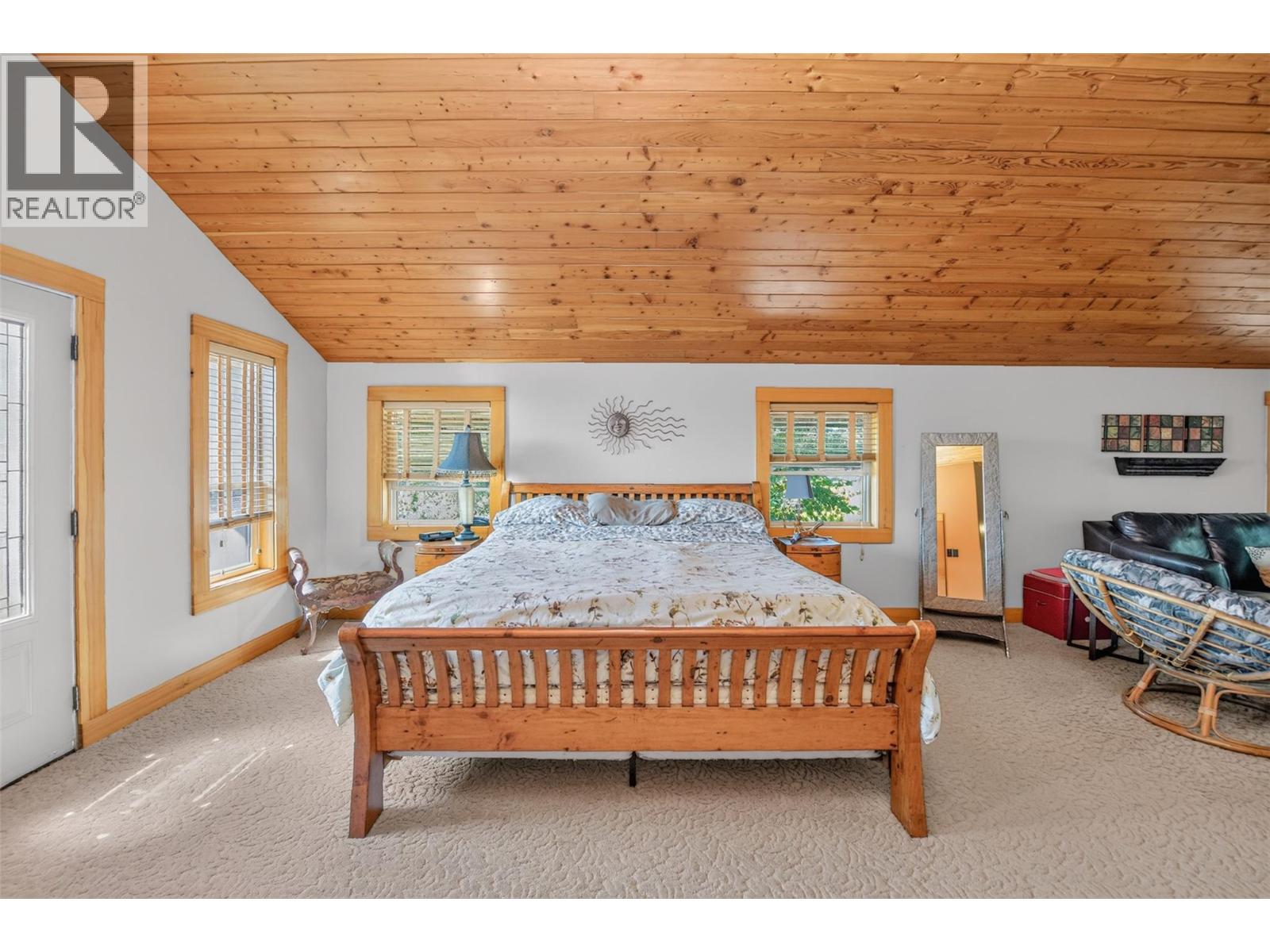 3604 Pleasant Valley Road, Vernon, British Columbia  V1T 4L6 - Photo 35 - 10392795