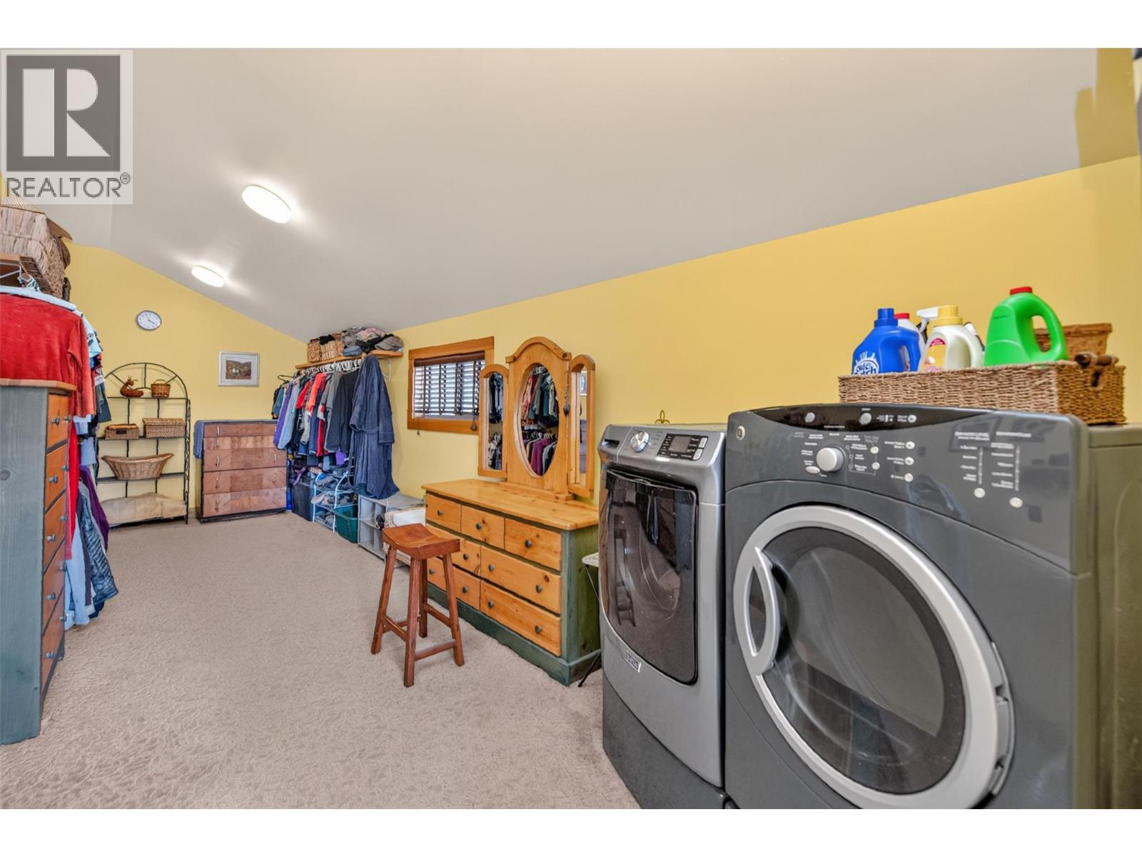 3604 Pleasant Valley Road, Vernon, British Columbia  V1T 4L6 - Photo 47 - 10392795