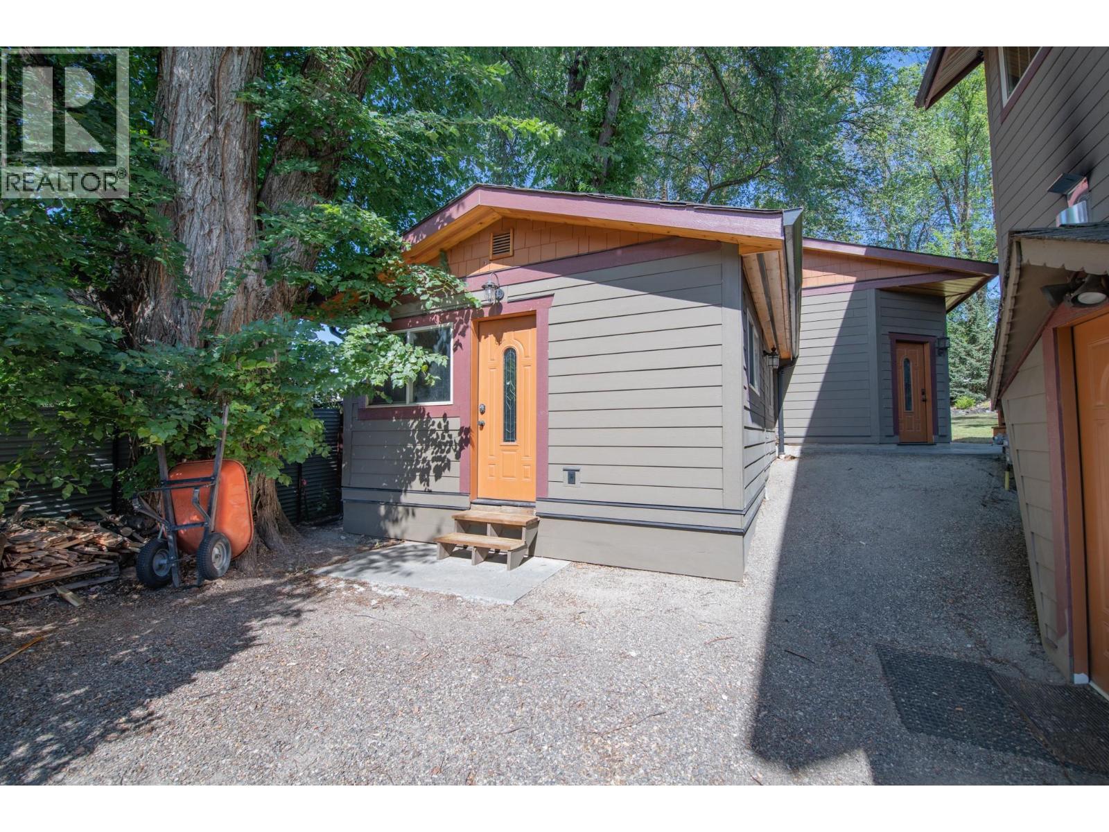 3604 Pleasant Valley Road, Vernon, British Columbia  V1T 4L6 - Photo 79 - 10392795