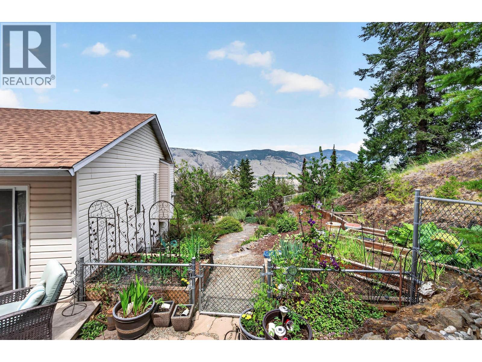 2781 Skeena Drive, Kamloops, British Columbia  V2E 2M9 - Photo 29 - 10392738