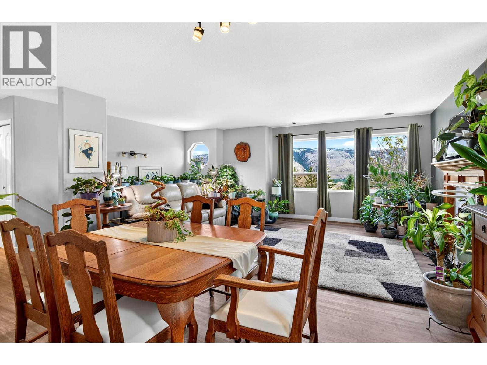 2781 Skeena Drive, Kamloops, British Columbia  V2E 2M9 - Photo 6 - 10392738