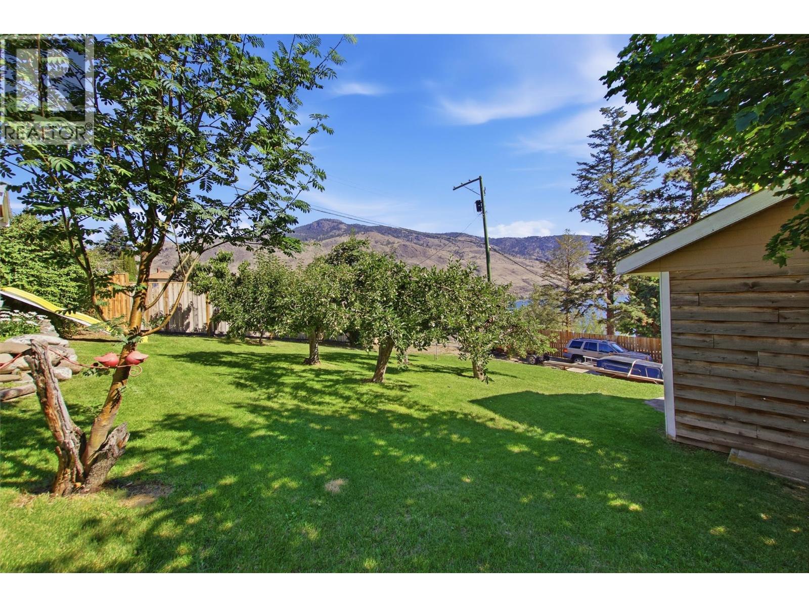 6277 Yarrow Road, Kamloops, British Columbia  V0K 2J0 - Photo 2 - 10392378