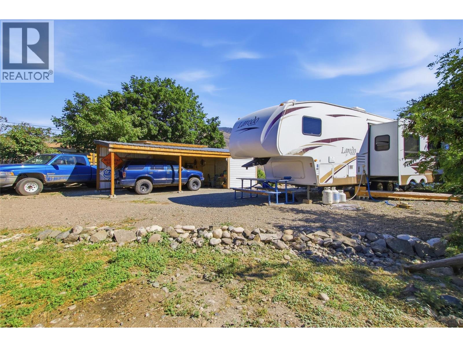6277 Yarrow Road, Kamloops, British Columbia  V0K 2J0 - Photo 9 - 10392378