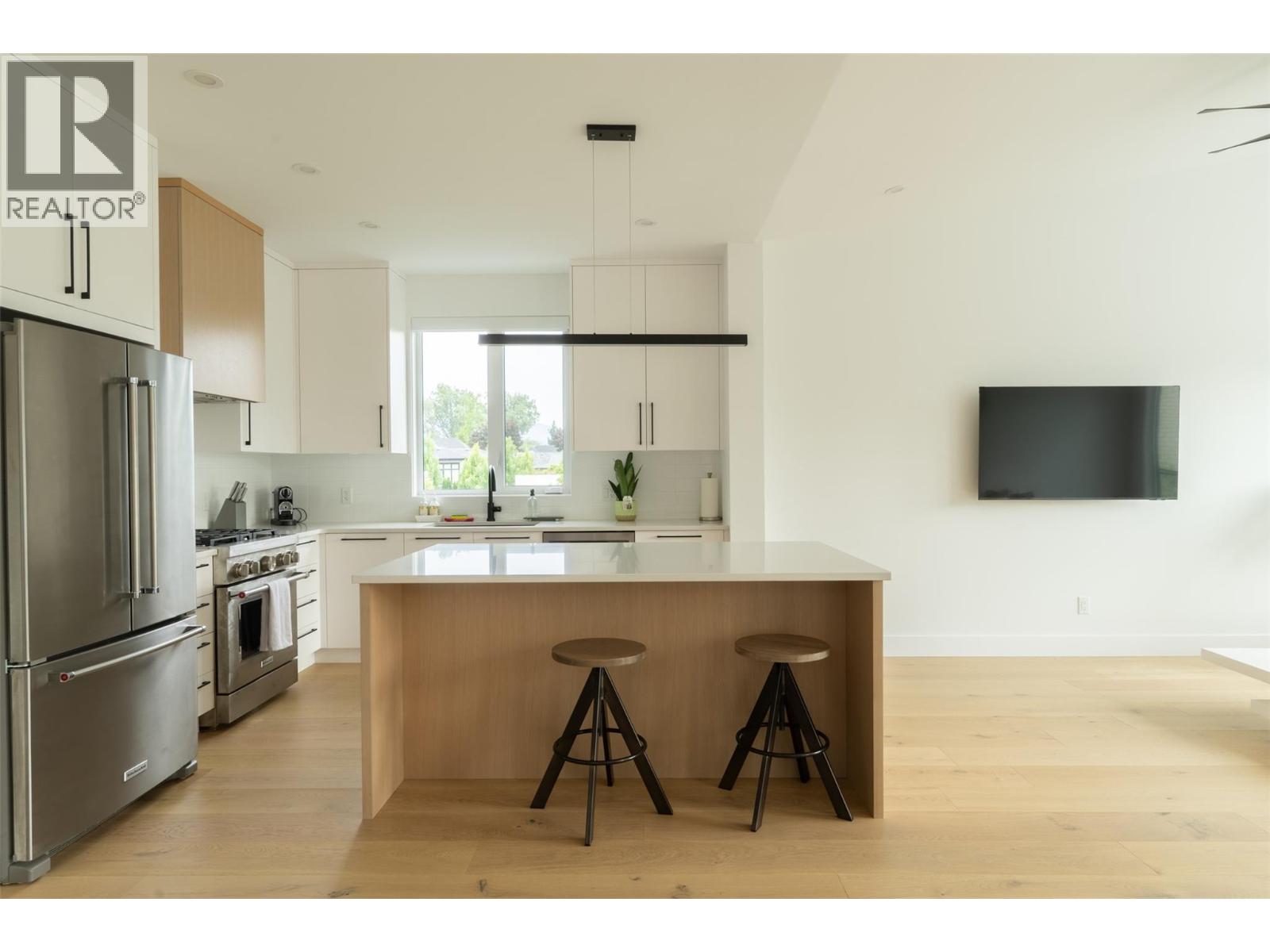 2764 Abbott Street, Kelowna, British Columbia  V1Y 1G4 - Photo 77 - 10389782