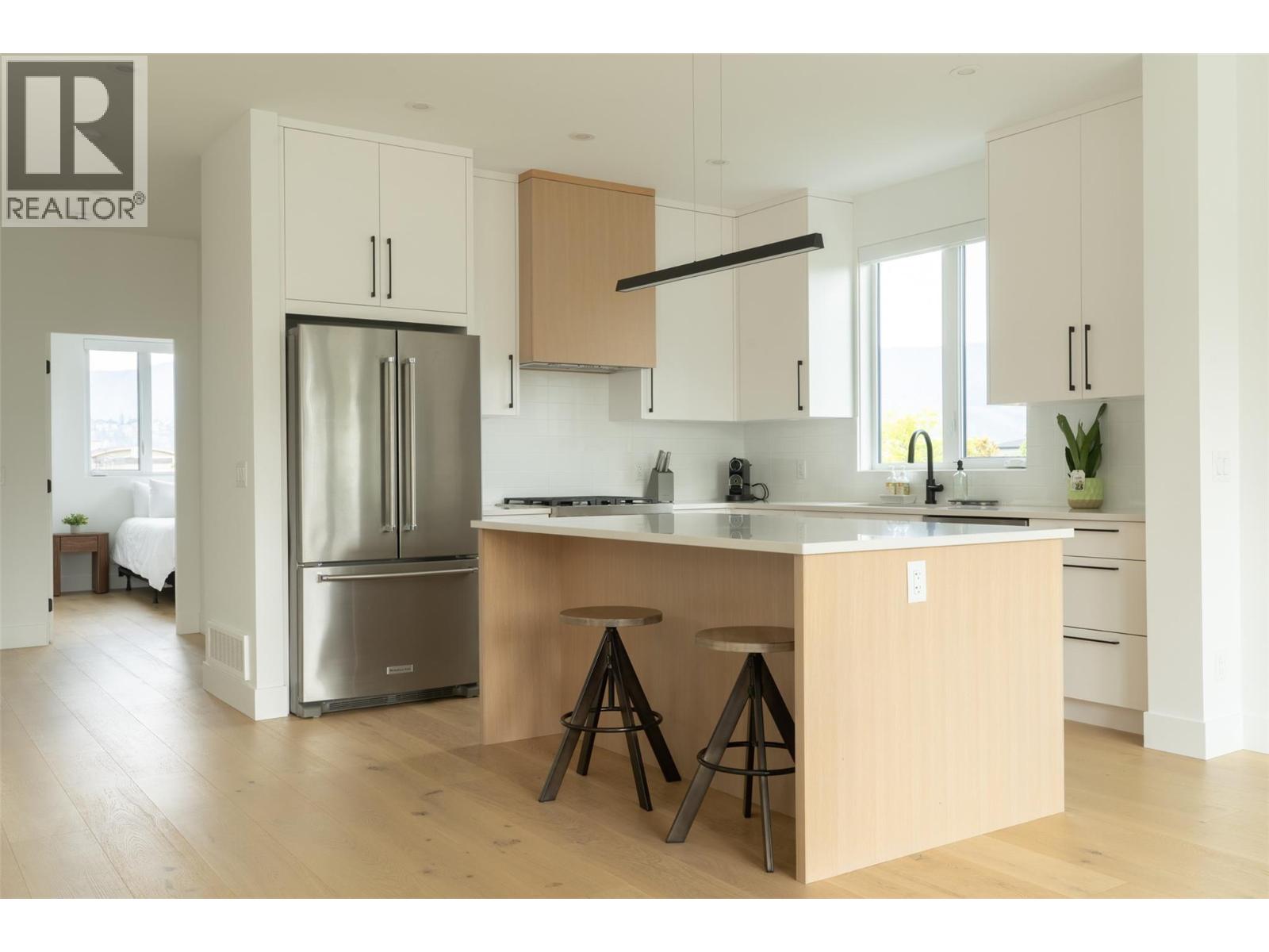 2764 Abbott Street, Kelowna, British Columbia  V1Y 1G4 - Photo 80 - 10389782