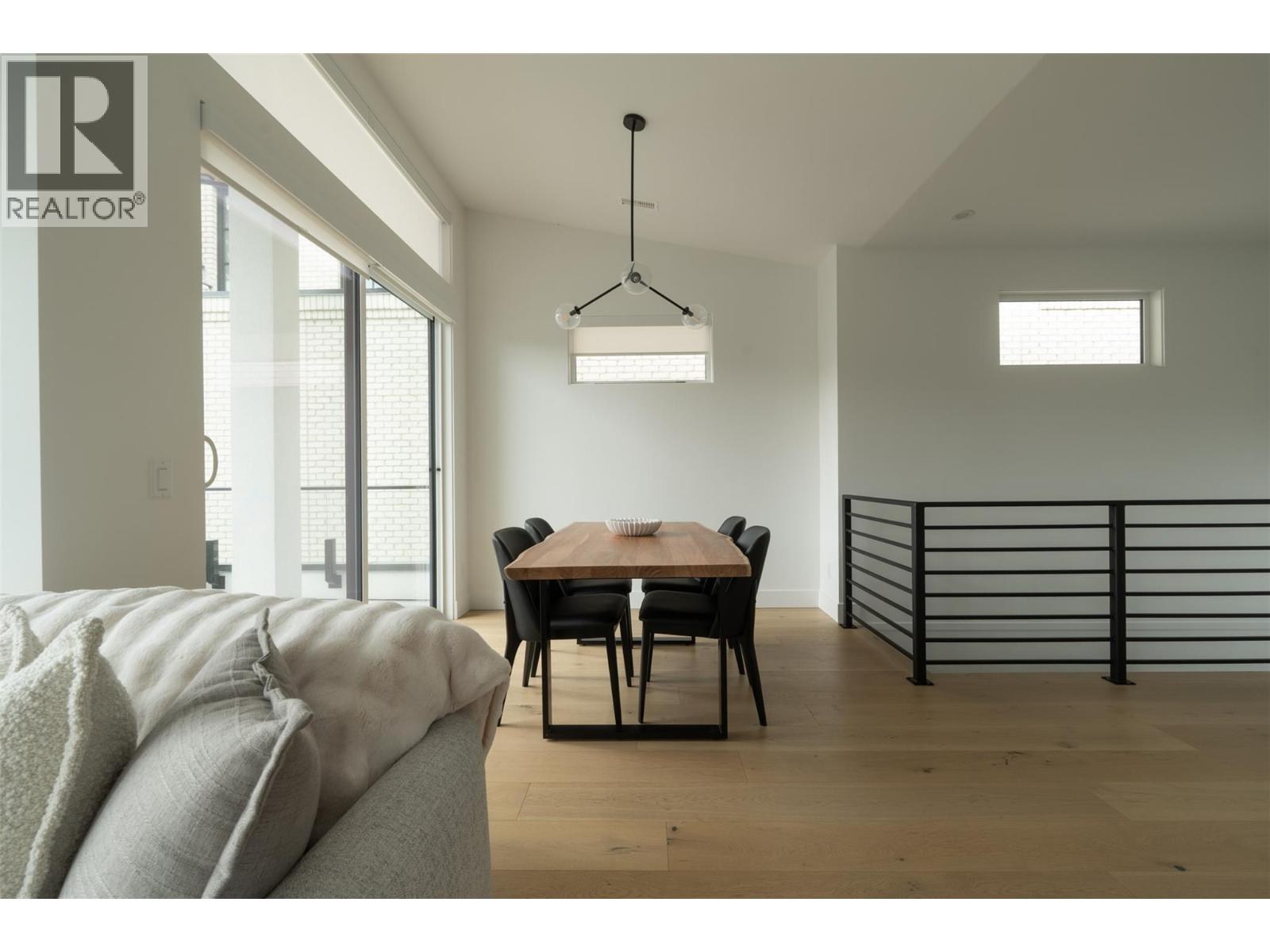 2764 Abbott Street, Kelowna, British Columbia  V1Y 1G4 - Photo 83 - 10389782