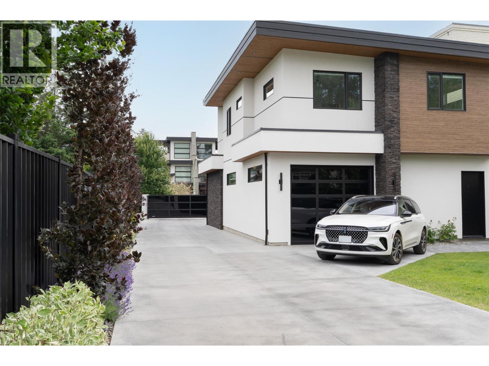 2764 Abbott Street, Kelowna, British Columbia  V1Y 1G4 - Photo 93 - 10389782