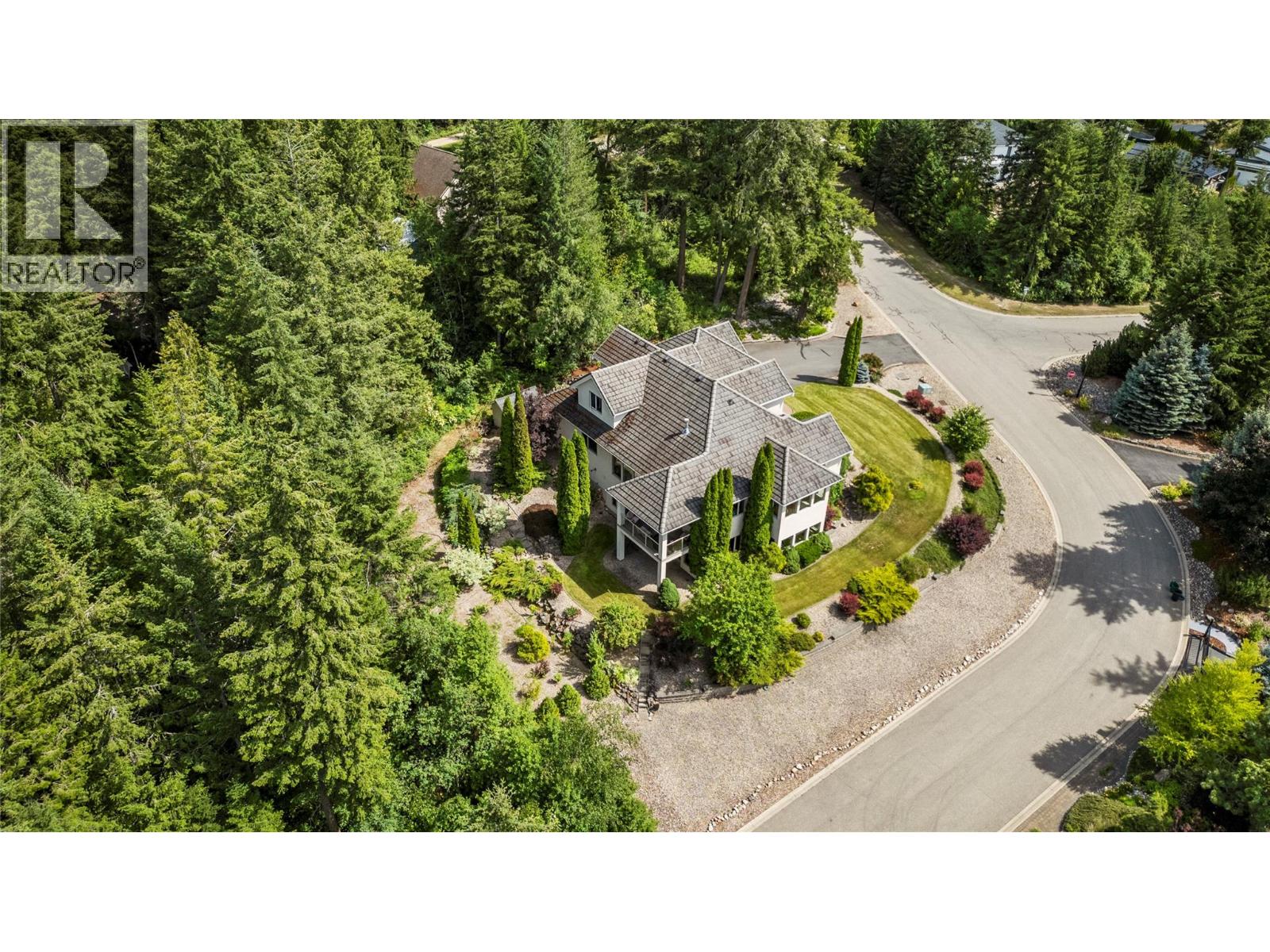 1821 50 Avenue Ne, Salmon Arm, British Columbia  V1E 2X3 - Photo 3 - 10385590