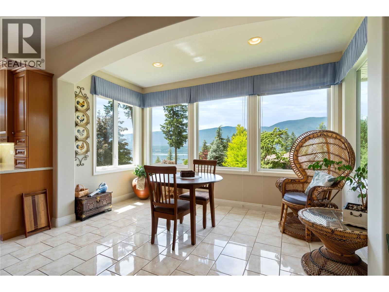 1821 50 Avenue Ne, Salmon Arm, British Columbia  V1E 2X3 - Photo 30 - 10385590
