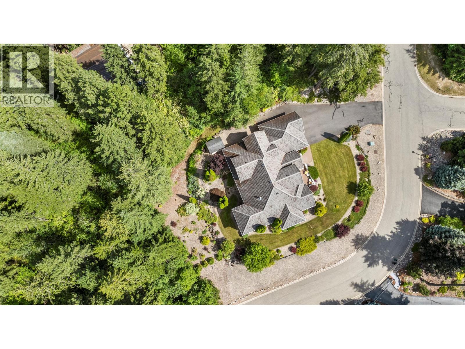 1821 50 Avenue Ne, Salmon Arm, British Columbia  V1E 2X3 - Photo 4 - 10385590