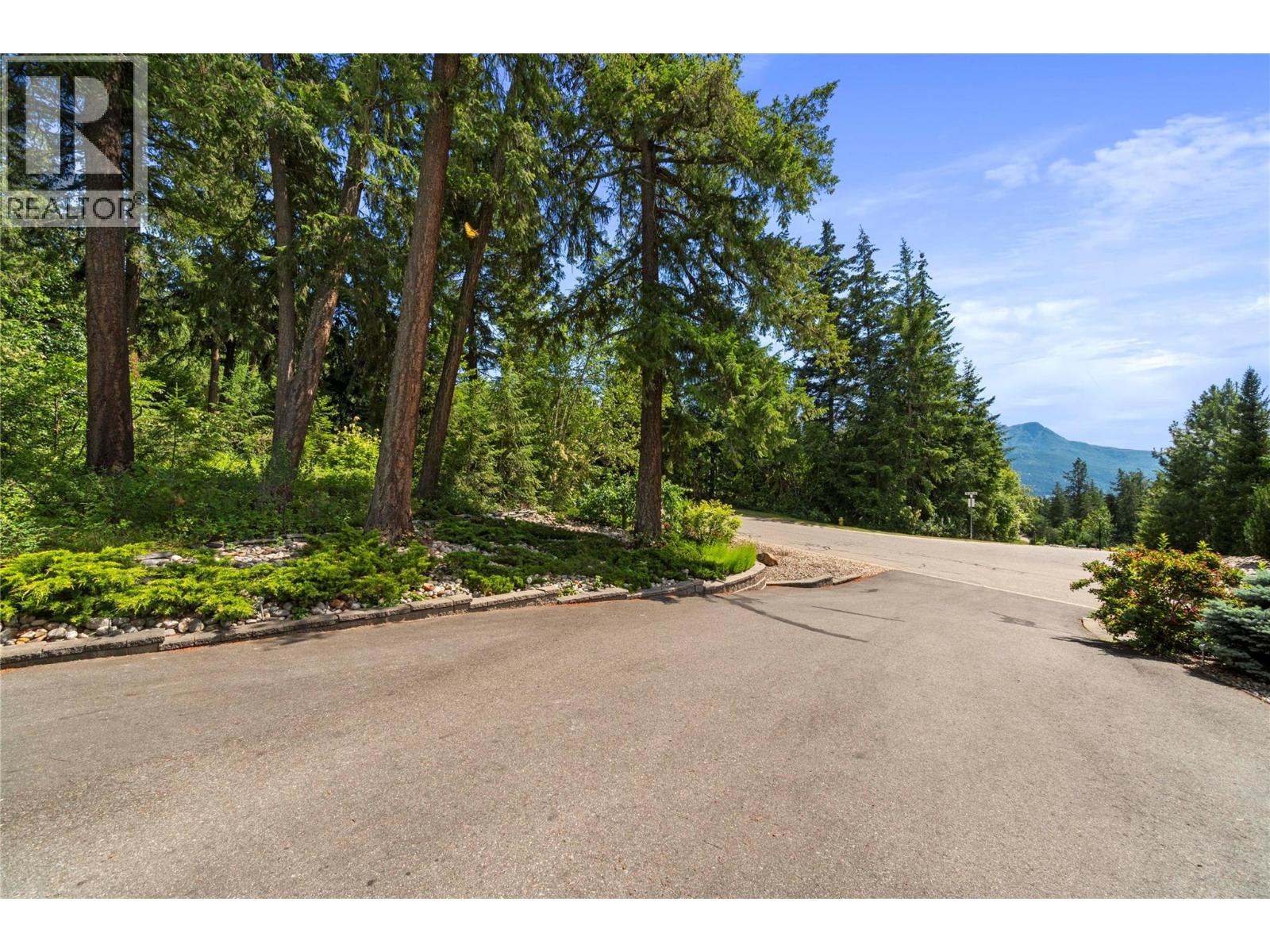 1821 50 Avenue Ne, Salmon Arm, British Columbia  V1E 2X3 - Photo 96 - 10385590