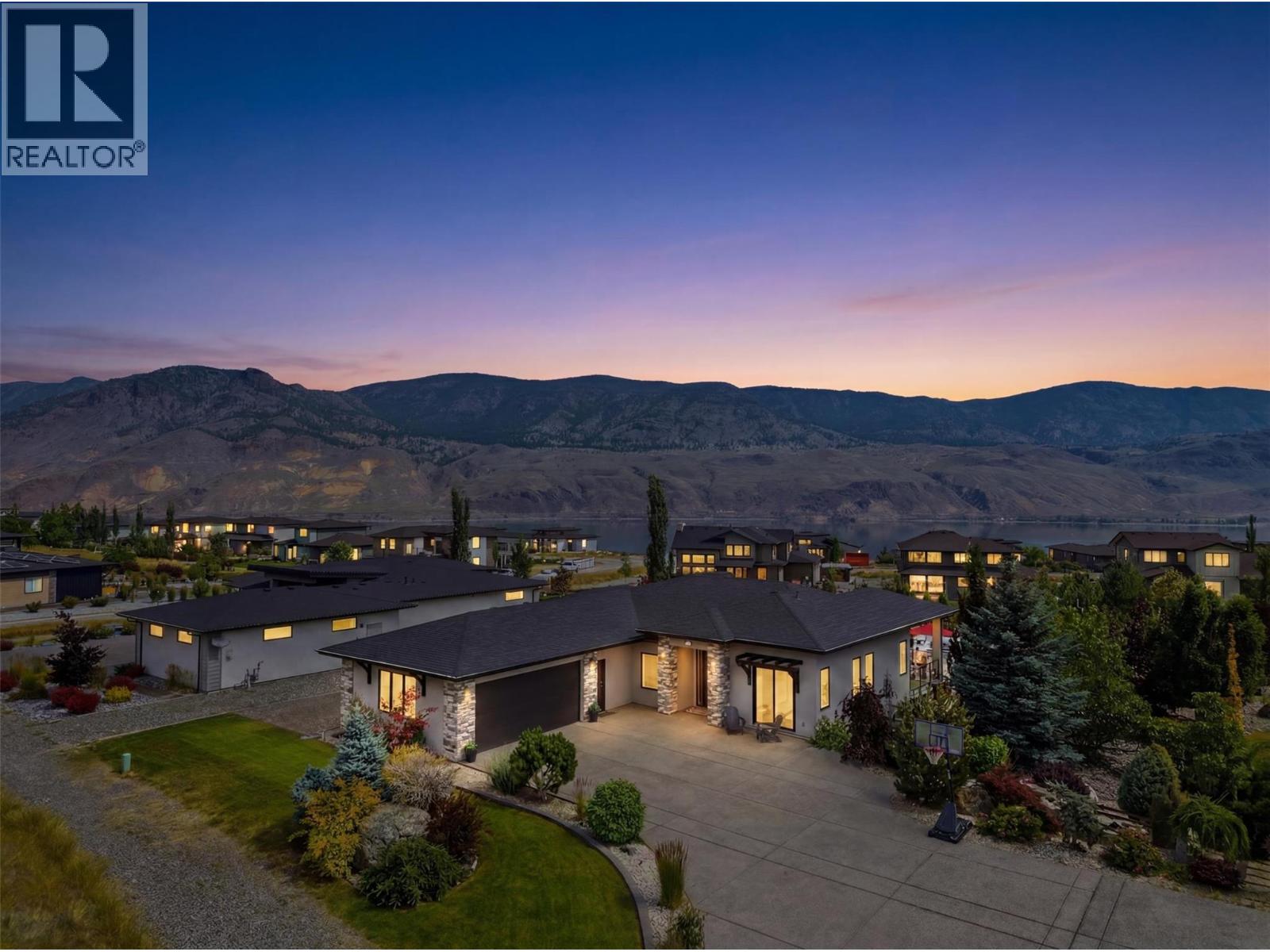 233 Rue Cheval Noir, Kamloops, British Columbia  V1S 0B3 - Photo 2 - 10392769