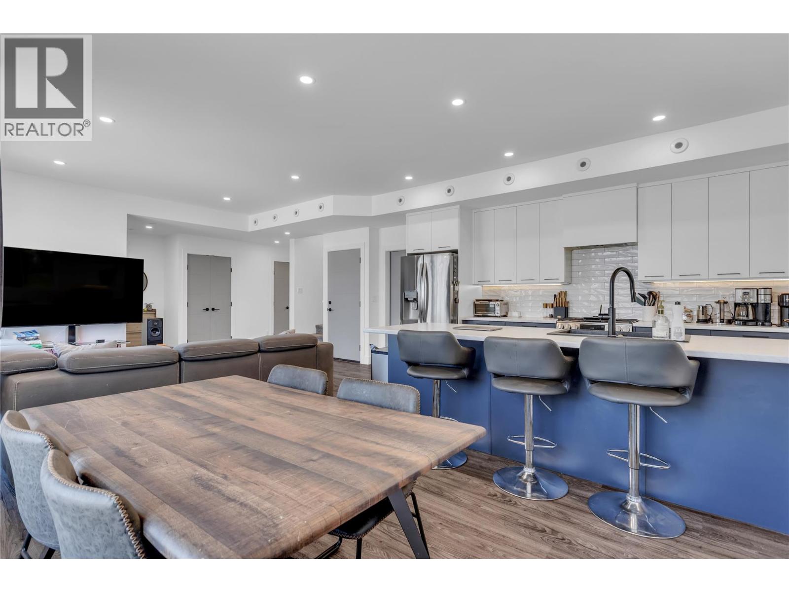 4214 33 Street, Vernon, British Columbia  V1T 5V1 - Photo 9 - 10392381