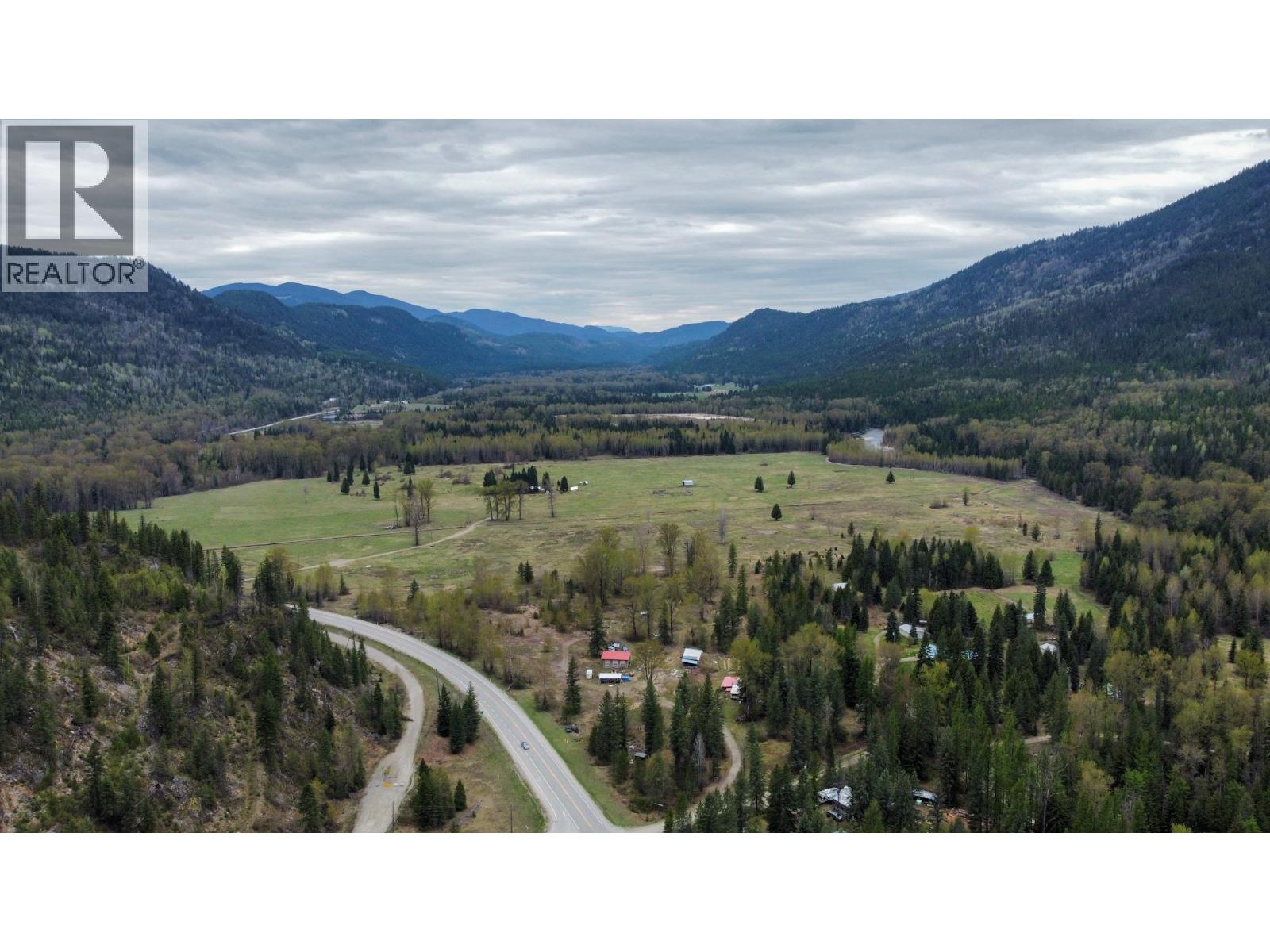 1978 Airport Road, Salmo, British Columbia  V0G 1Z0 - Photo 28 - 10392690