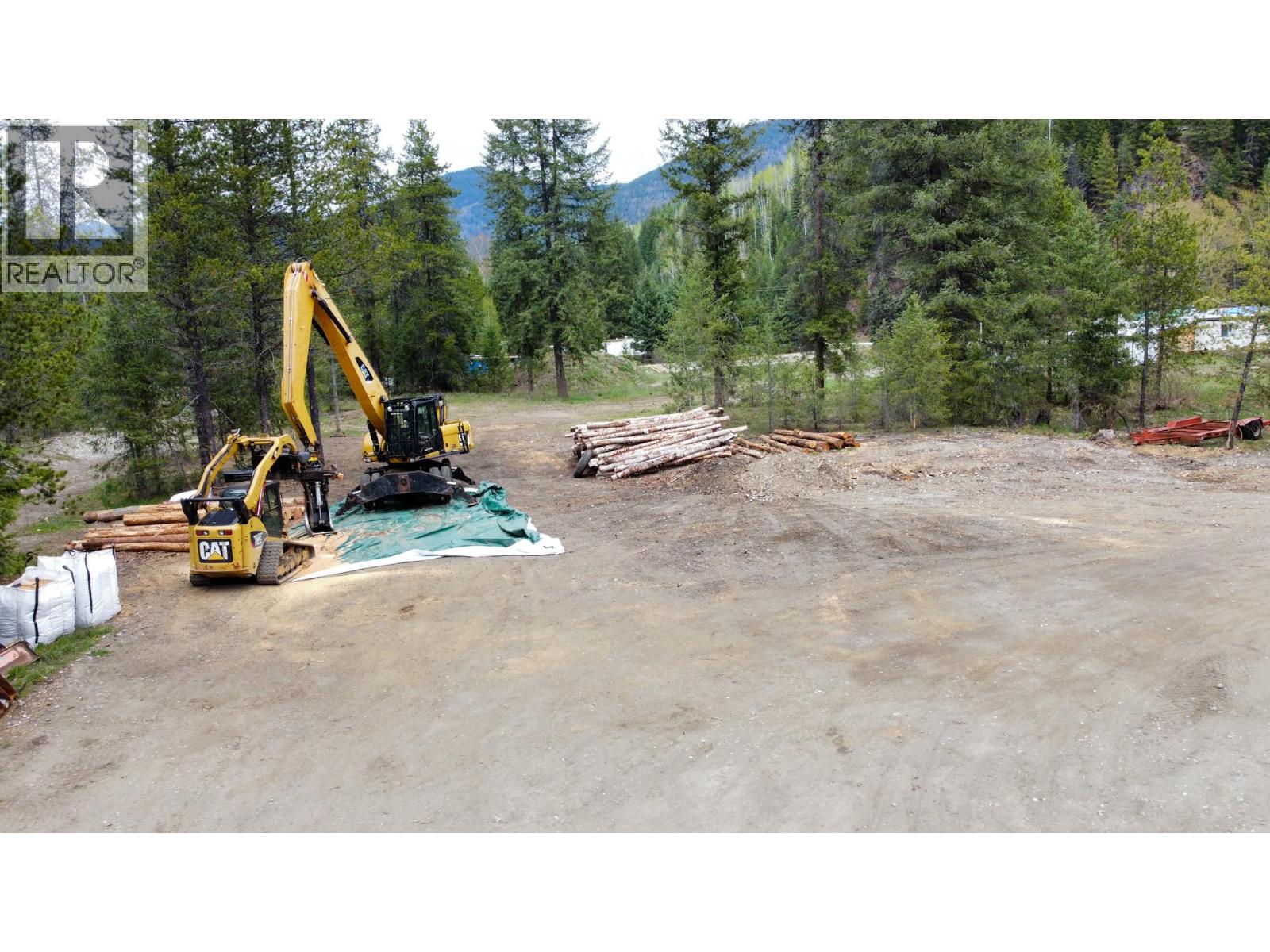 1978 Airport Road, Salmo, British Columbia  V0G 1Z0 - Photo 31 - 10392690