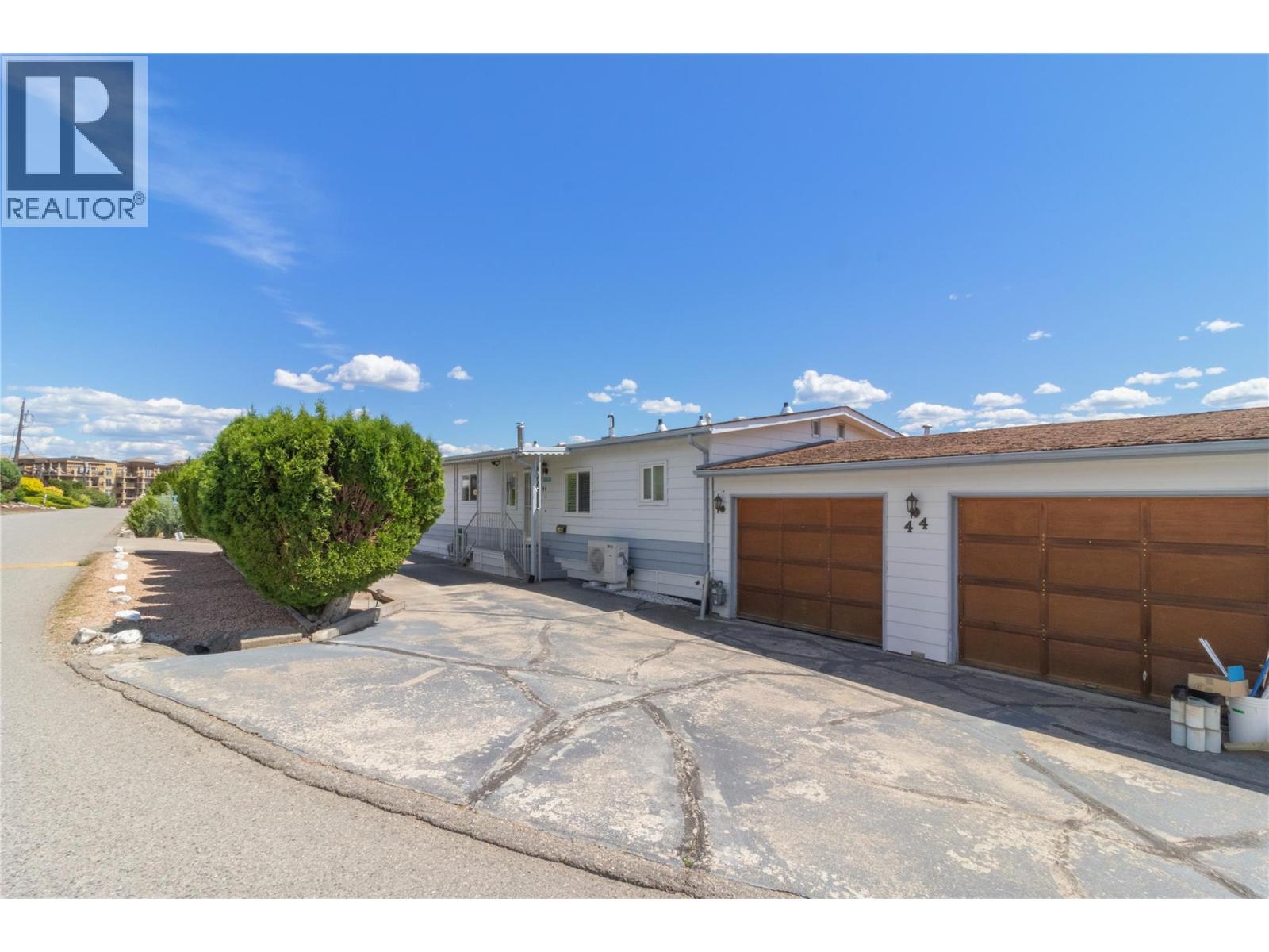 2098 Boucherie Road Unit# 44, West Kelowna, British Columbia  V4T 2A5 - Photo 1 - 10392656