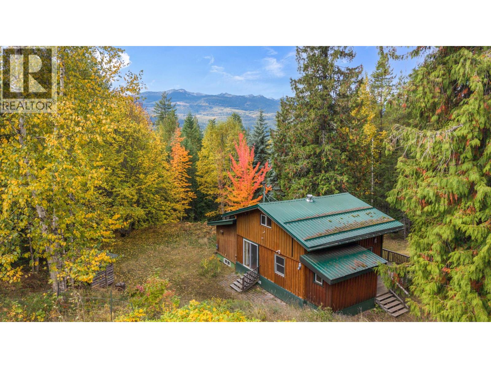 899 Coleman Road, Riondel, British Columbia  V0B 2B0 - Photo 1 - 10392719