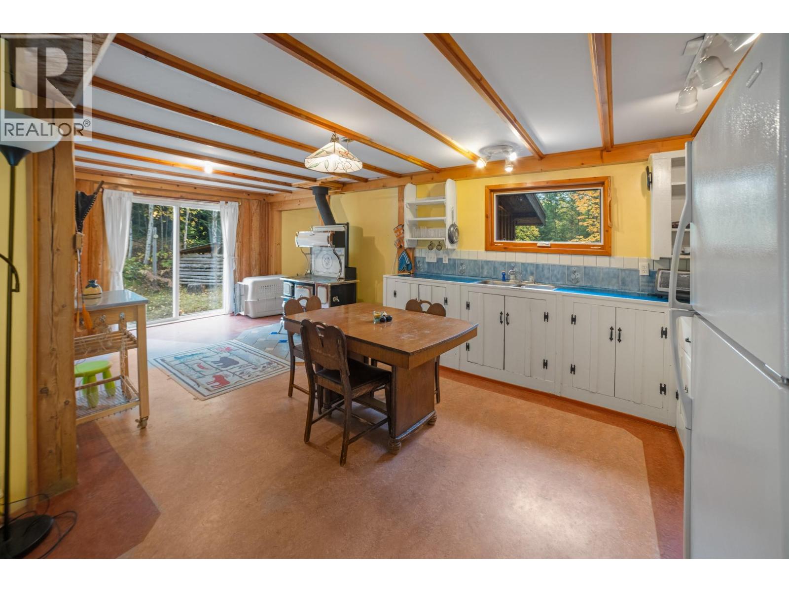 899 Coleman Road, Riondel, British Columbia  V0B 2B0 - Photo 6 - 10392719