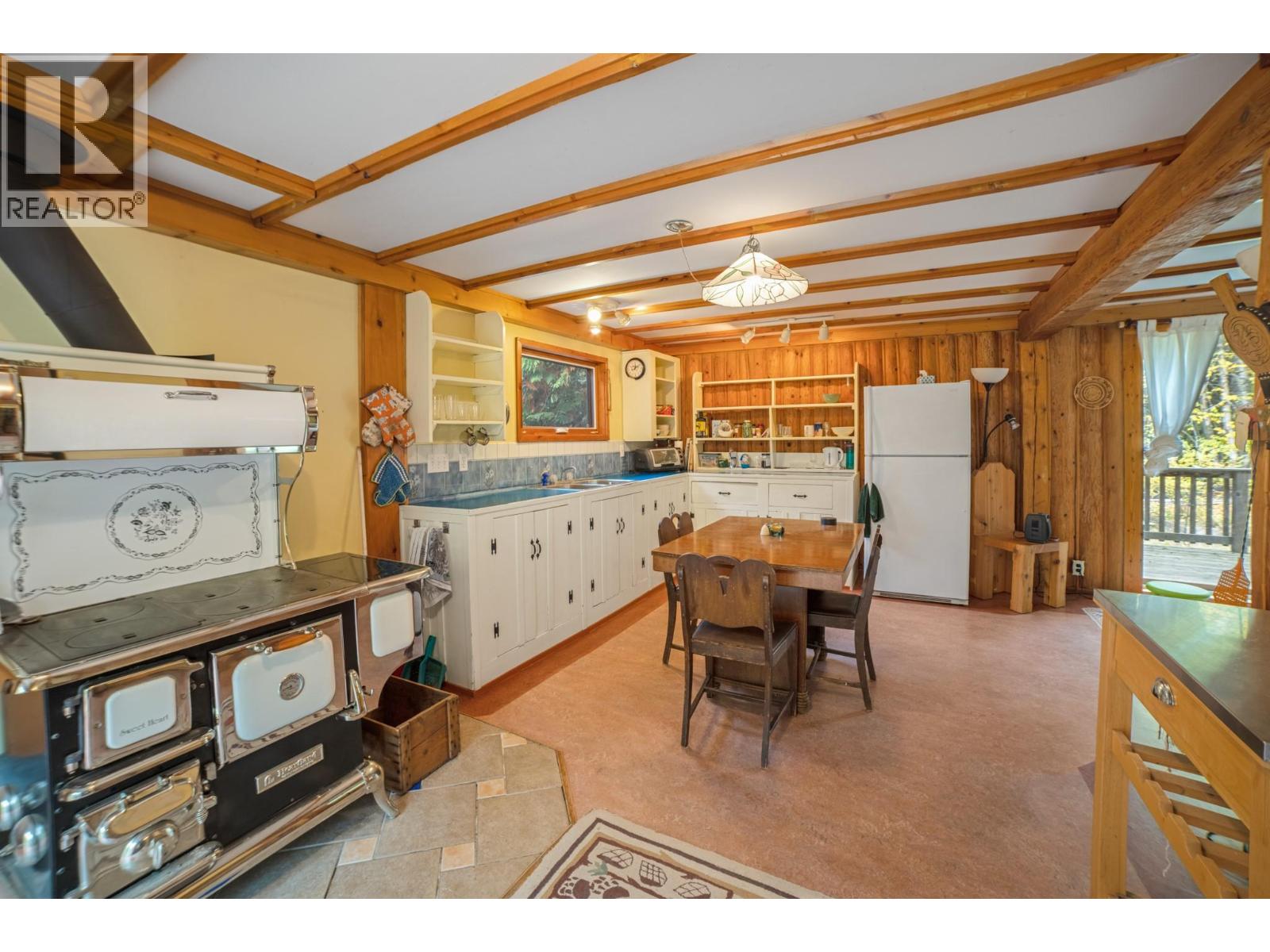 899 Coleman Road, Riondel, British Columbia  V0B 2B0 - Photo 7 - 10392719