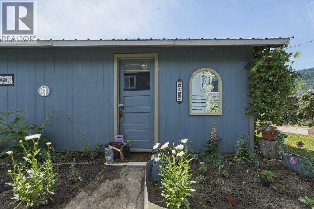 3580 20 Avenue Se, Salmon Arm, British Columbia  V1E 1X9 - Photo 46 - 10391610